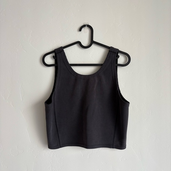 Lululemon Ribbed Softstreme Cropped Tank Top black grey
Size 10 - Picture 5 of 9